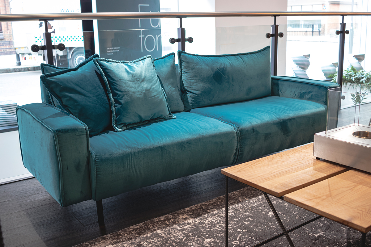 Snug Sofa Resimercial Breakout seating